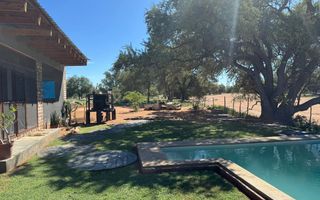 3 Bedroom Farm For Sale in Kamanjab