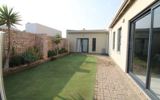 5 Bedroom House For Sale in Walvis Bay Central