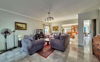 3 Bedroom House For Sale in Fairway Estate