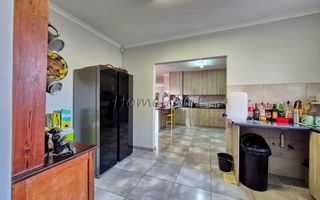 3 Bedroom House For Sale in Fairway Estate