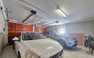 4 Bedroom House For Sale in Fairway Estate