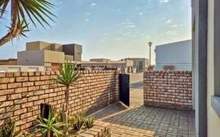 4 Bedroom House For Sale in Fairway Estate