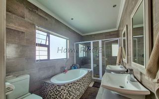 4 Bedroom House For Sale in Fairway Estate