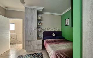 4 Bedroom House For Sale in Fairway Estate