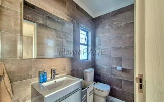 4 Bedroom House For Sale in Fairway Estate