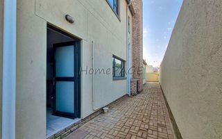 4 Bedroom House For Sale in Fairway Estate