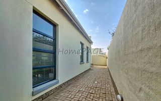 4 Bedroom House For Sale in Fairway Estate