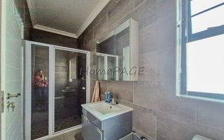 4 Bedroom House For Sale in Fairway Estate