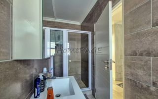 4 Bedroom House For Sale in Fairway Estate