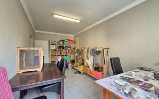 4 Bedroom House For Sale in Fairway Estate
