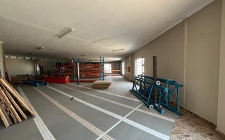 Office / Retail / Mixed Use To Rent in Windhoek North, Windh...