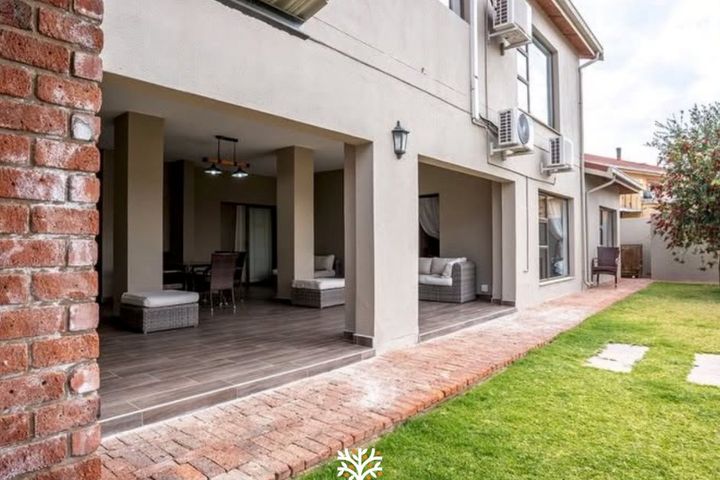 3 Bedroom House For Sale in Amkela Estate, Windhoek