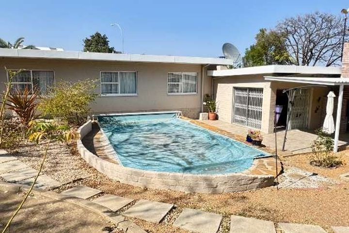3 Bedroom House For Sale in Olympia, Windhoek