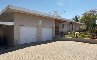 3 Bedroom House For Sale in Olympia, Windhoek