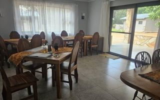 8 Bedroom Office / Retail / Mixed Use For Sale in Otavi