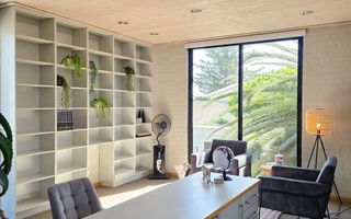 5 Bedroom House For Sale in Vineta, Swakopmund