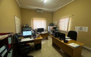 3 Bedroom Office / Retail / Mixed Use For Sale in Windhoek C...
