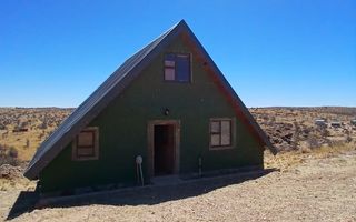3 Bedroom Small Holding / Plot For Sale in Khomas Hochland,...