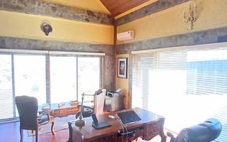 3 Bedroom Small Holding / Plot For Sale in Khomas Hochland,...