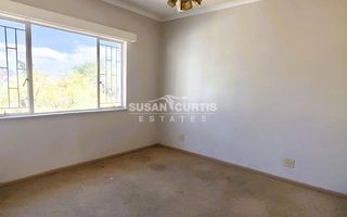 2 Bedroom Apartment For Sale in Windhoek Central, Windhoek