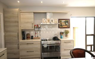 4 Bedroom House For Sale in Ocean View, Swakopmund