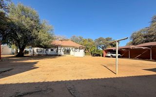 4 Bedroom House For Sale in Otjiwarongo