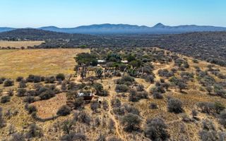8 Bedroom Small Holding / Plot For Sale in Otavi