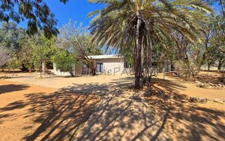 8 Bedroom Small Holding / Plot For Sale in Otavi