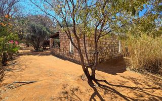 8 Bedroom Small Holding / Plot For Sale in Otavi