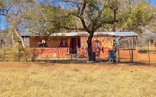 8 Bedroom Small Holding / Plot For Sale in Otavi