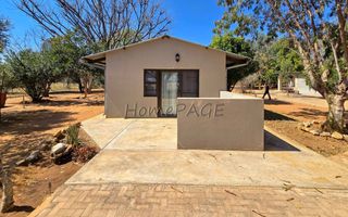 8 Bedroom Small Holding / Plot For Sale in Otavi