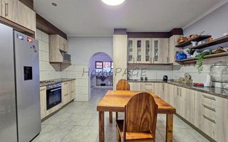 8 Bedroom Small Holding / Plot For Sale in Otavi