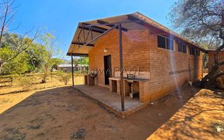 8 Bedroom Small Holding / Plot For Sale in Otavi