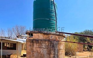 8 Bedroom Small Holding / Plot For Sale in Otavi