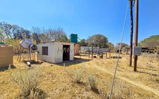 8 Bedroom Small Holding / Plot For Sale in Otavi