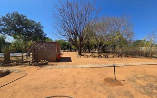 8 Bedroom Small Holding / Plot For Sale in Otavi