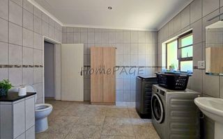 8 Bedroom Small Holding / Plot For Sale in Otavi