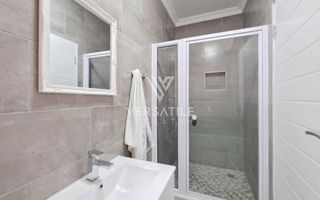 4 Bedroom House For Sale in Fairway Estate