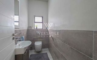 4 Bedroom House For Sale in Fairway Estate
