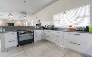 4 Bedroom House For Sale in Fairway Estate