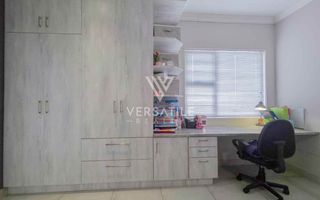 4 Bedroom House For Sale in Fairway Estate