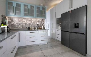 4 Bedroom House For Sale in Fairway Estate