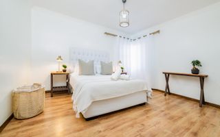 5 Bedroom House For Sale in Mile 4, Swakopmund