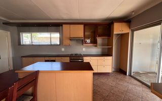 3 Bedroom House To Rent in Academia, Windhoek