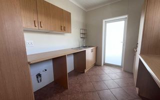 3 Bedroom House To Rent in Academia, Windhoek
