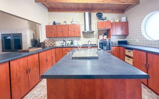 3 Bedroom House For Sale in Henties Bay Central, Henties Bay