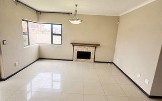 2 Bedroom House To Rent in Dolphin Beach