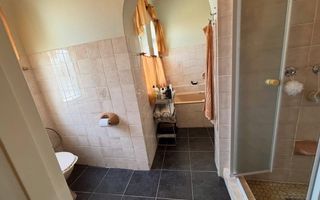 5 Bedroom House For Sale in Hochlandpark, Windhoek