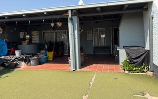 5 Bedroom House For Sale in Hochlandpark, Windhoek
