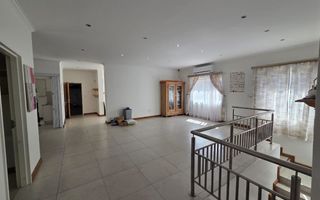 4 Bedroom House For Sale in Kleine Kuppe, Windhoek
